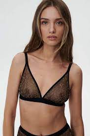 Undress Code mustat rintaliivit - Kaarituettomat rintaliivit - 046172 - 1