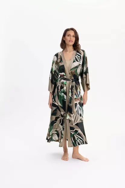 Marc & Andre silkkinen pitkä aamutakki - Yläosat - 047456 - 1